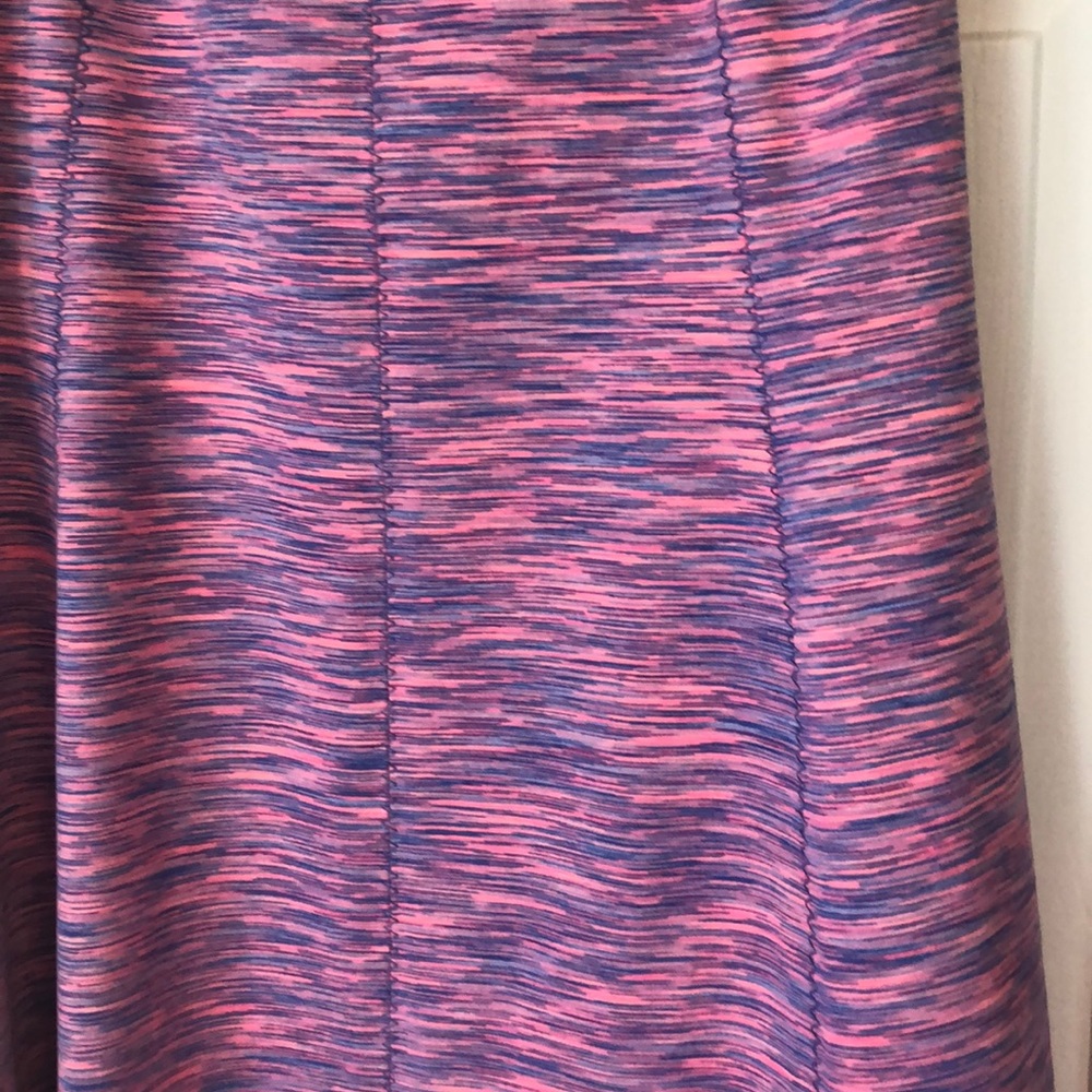 Lilly Dress - Picture 13 of 16